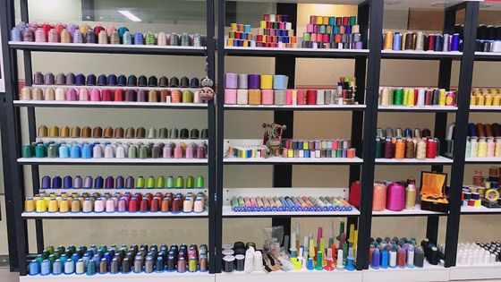 OEM ODM Water Soluble PVA Yarn Sewing Thread 40/2 for 20-60 Degree Water Low Shrinkage